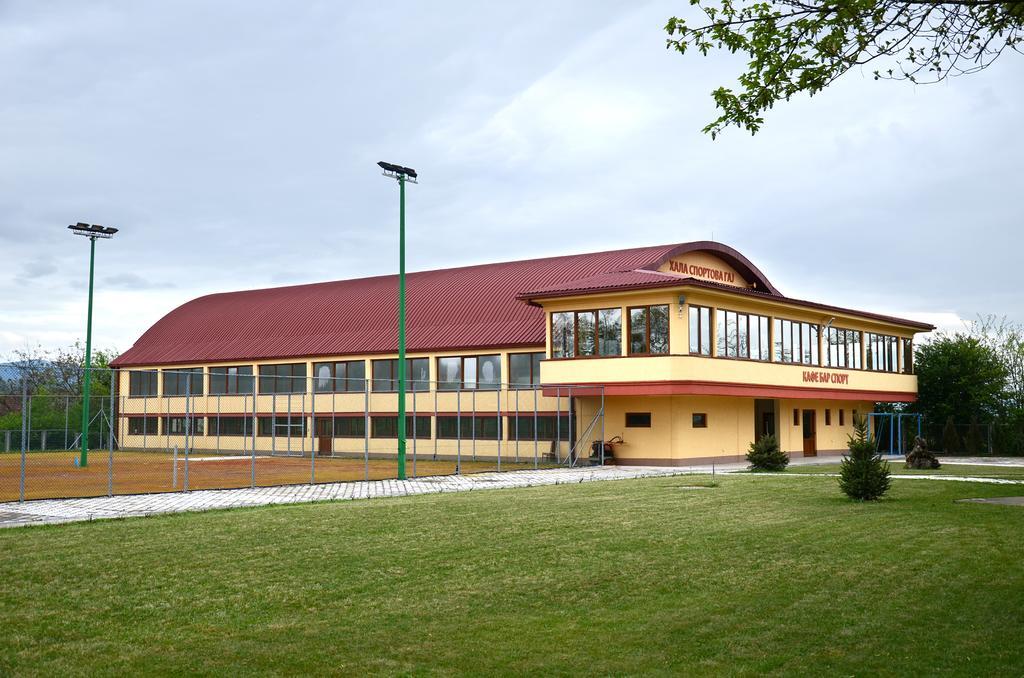 Hotel Ravni Gaj Knic Dış mekan fotoğraf