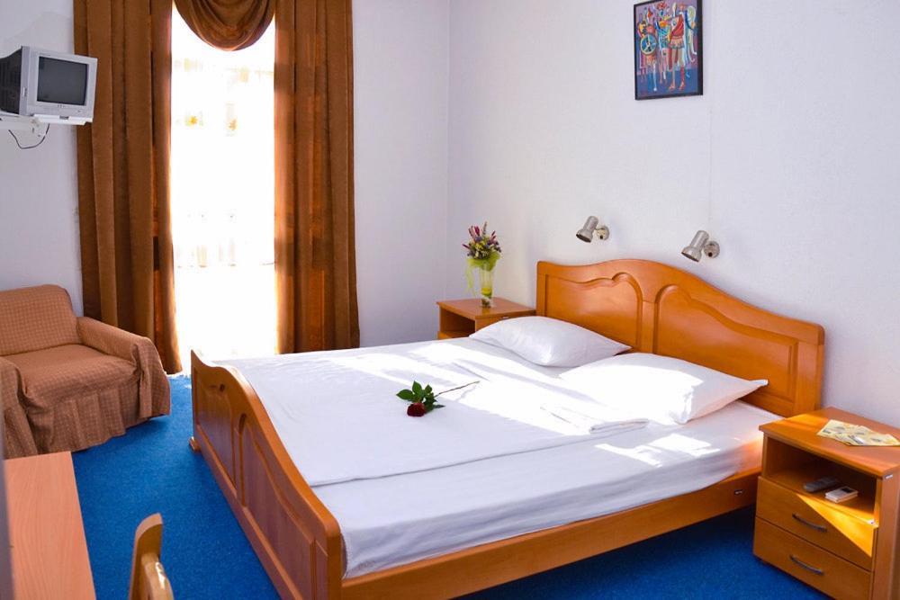 Hotel Ravni Gaj Knic Dış mekan fotoğraf