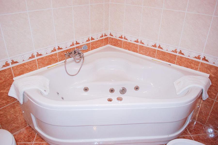 Hotel Ravni Gaj Knic Dış mekan fotoğraf